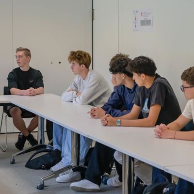 ENTREVUE VUM HÄR MINISTER CLAUDE MEISCH MAT DER 4C7, GEWËNNER VUM CONCOURS VUN DER BPB — photo 1
