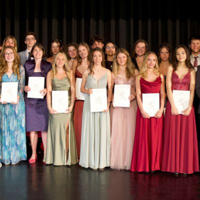 La cérémonie de la remise des diplômes de fin d'études secondaires 2025 — photo 8