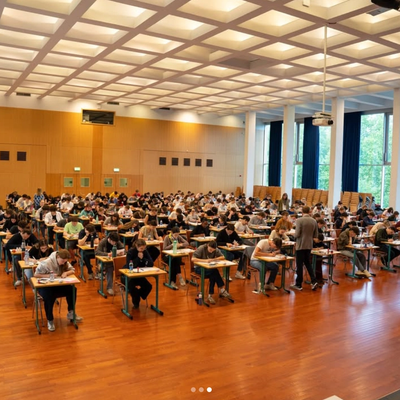 Premières-Examen — photo 1