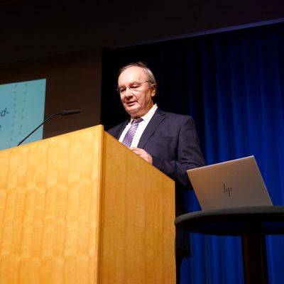 CONFÉRENCE DE "JOY OF DISCOVERY" PAR LE PROFESSEUR BEN L. FERINGA, PRIX NOBEL DE CHIMIE 2016 — photo 4