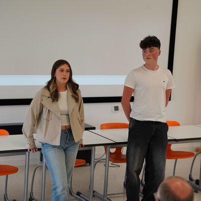 4C7: 1erPRIX DU CONCOURS SUR L'ÉDUCATION POLITIQUE — photo 7
