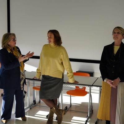 UNESCO - Visite de Mme Lydia Ruprecht à l’Athénée de Luxembourg — photo 2