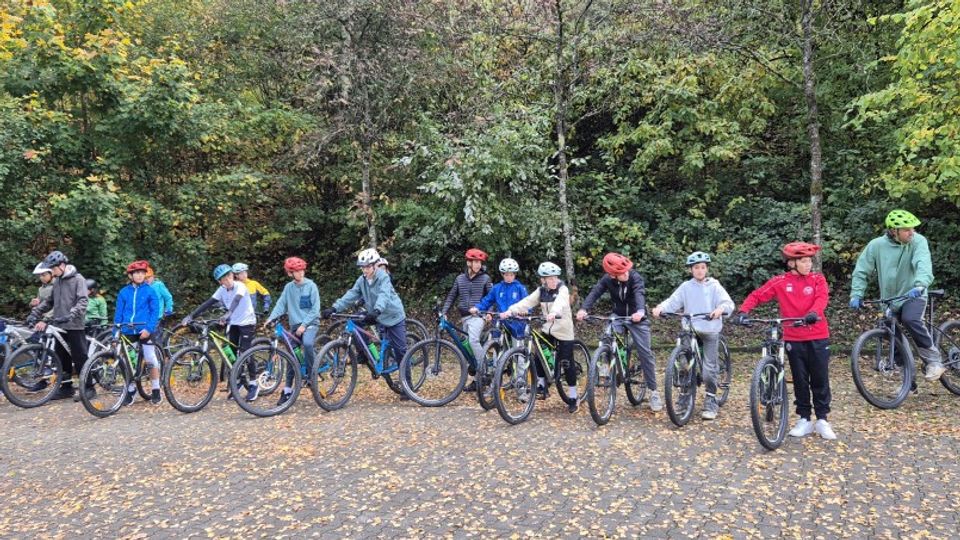 7C3: INITIATIOUN MTB  UM STAU
