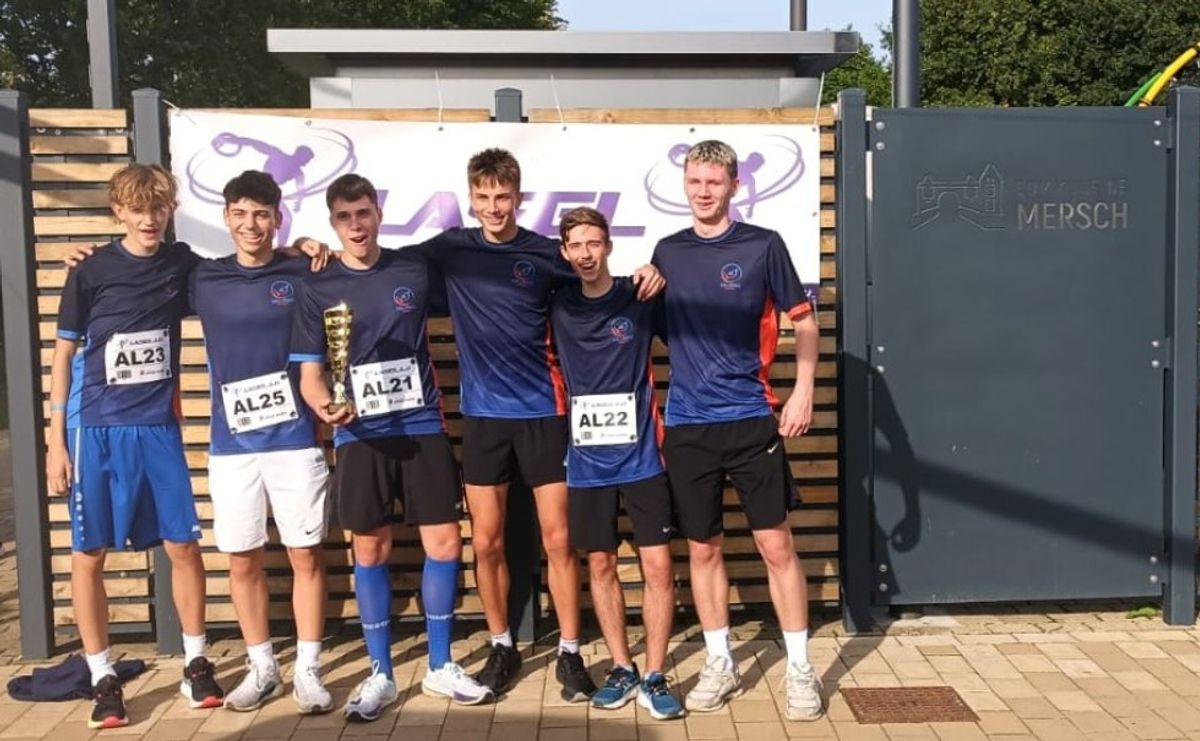 LASEL - STAFFELCOURSE AM MIERSCHER PARK.