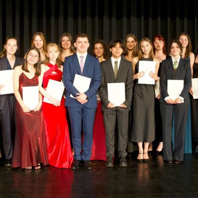La cérémonie de la remise des diplômes de fin d'études secondaires 2025 — photo 5