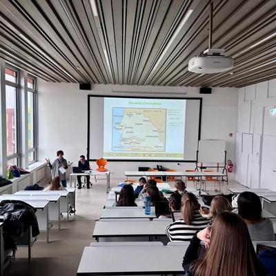 4C4:  JOURNÉES DE RÉFLEXION SUR LA VIE EN SOCIÉTÉ (ICI, EN EUROPE, AILLEURS) & ÉCHANGE INTERCULTUREL (06. & 13. & 20.01.2025) — photo 73