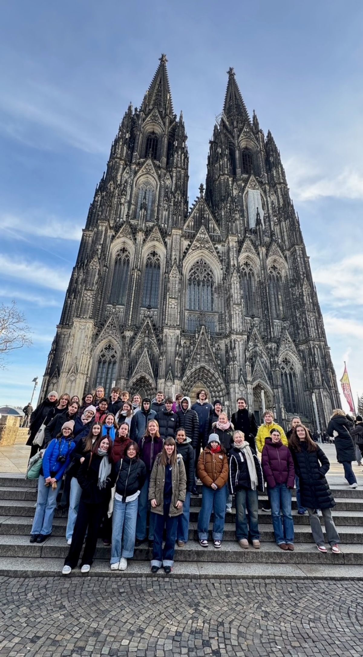 EIS F-SCHÜLER BEIM WDR ZU KÖLN.