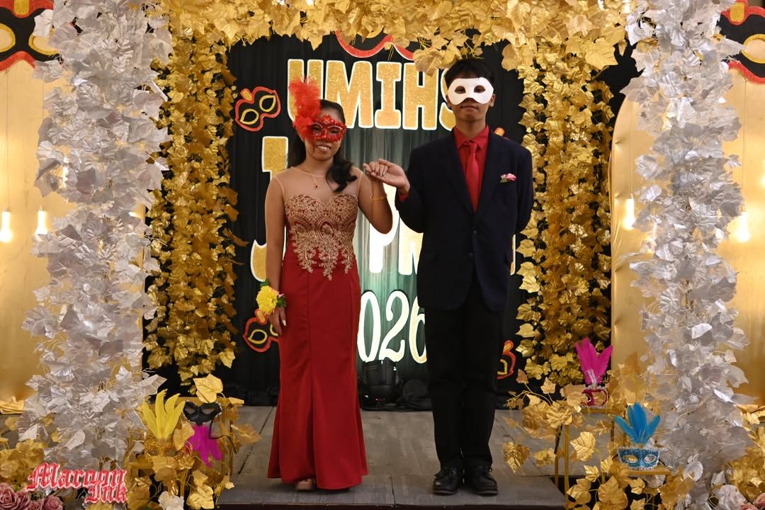 MASKS AND MEMORIES | Junior and Senior Promenade 2026 Shines at Apo View...