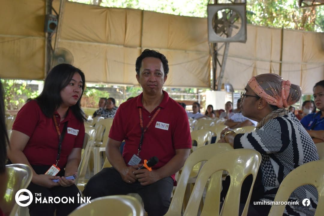 NEWS | Grade 10 and Grade 12 parents meet at the UM Ilang gymnasium on A...