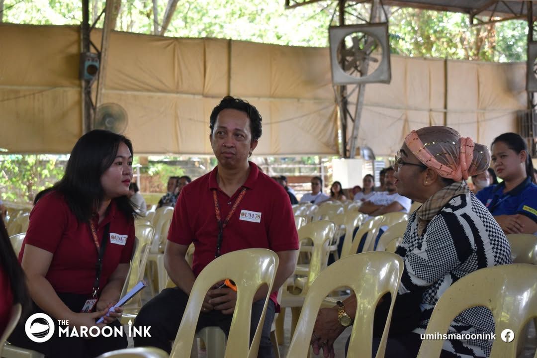 NEWS | Grade 10 and Grade 12 parents meet at the UM Ilang gymnasium on A...