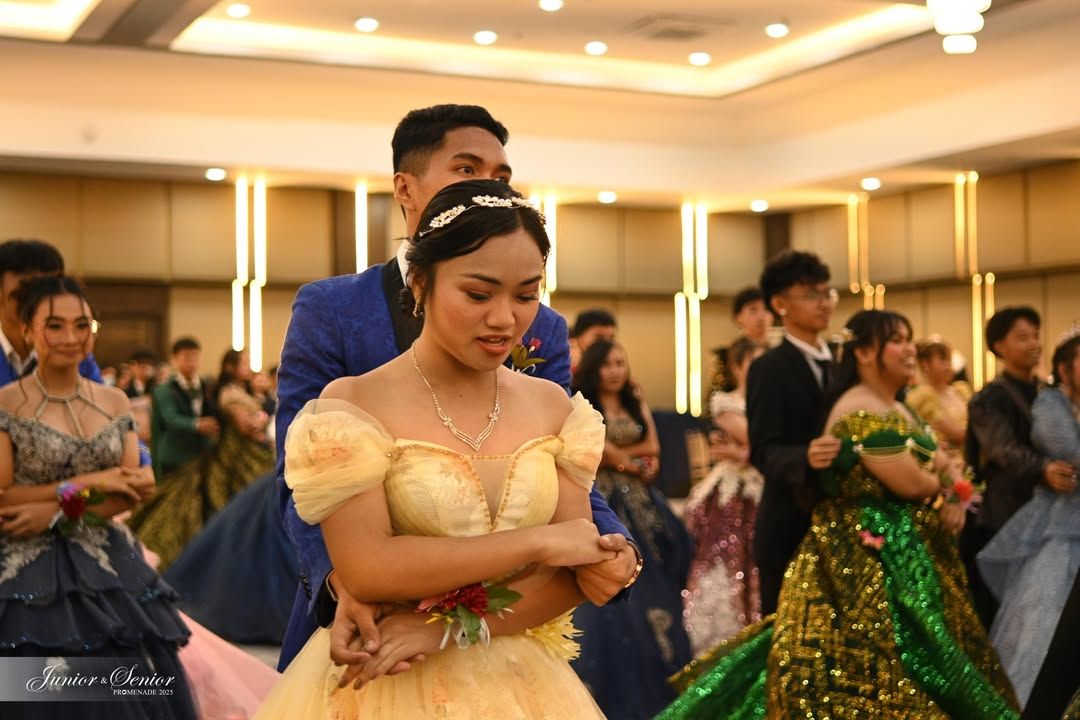 MAGIC UNFOLDS | UMIHS Junior and Senior Promenade 2025 Shines at Apo Vie...