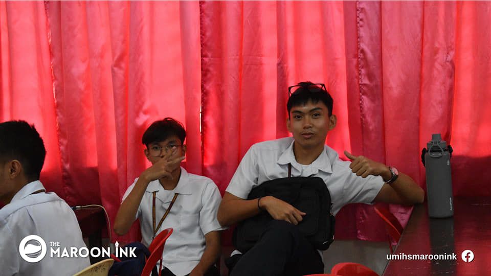 UMIHS NEWS | UMians compete in the poster making and quiz bee competitio...