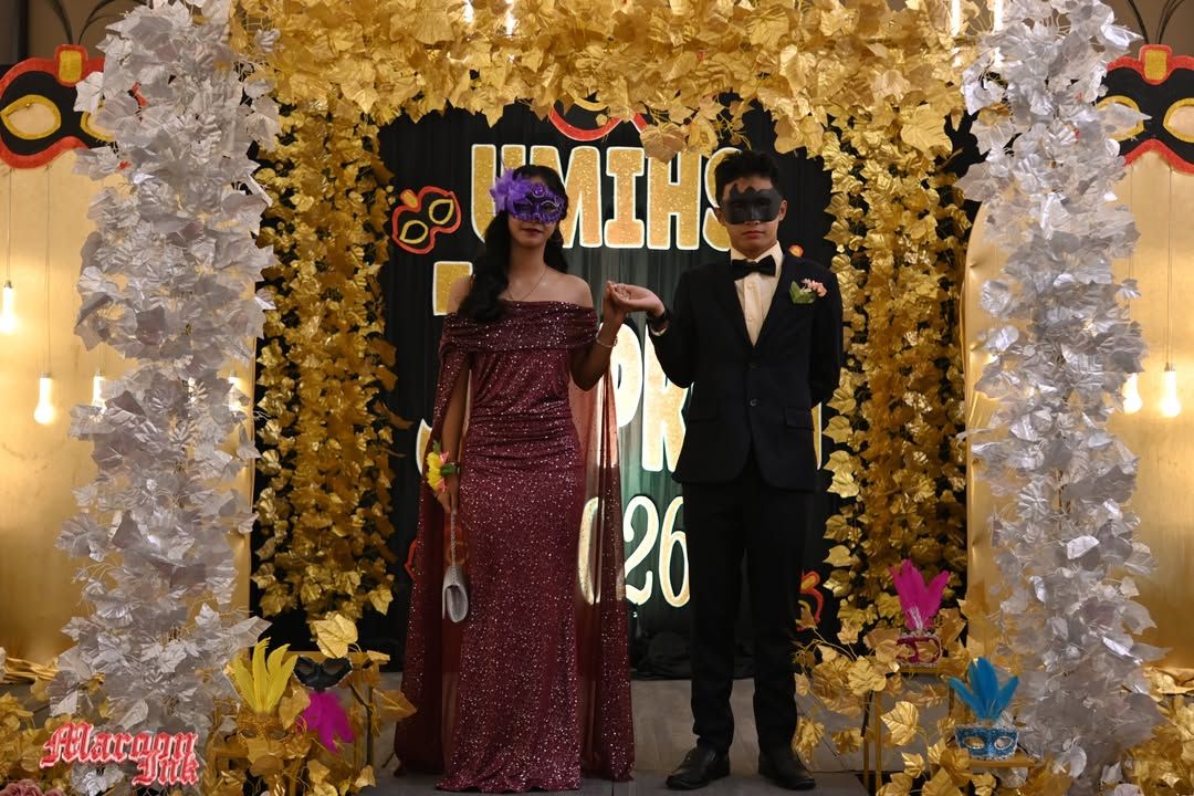 MASKS AND MEMORIES | Junior and Senior Promenade 2026 Shines at Apo View...