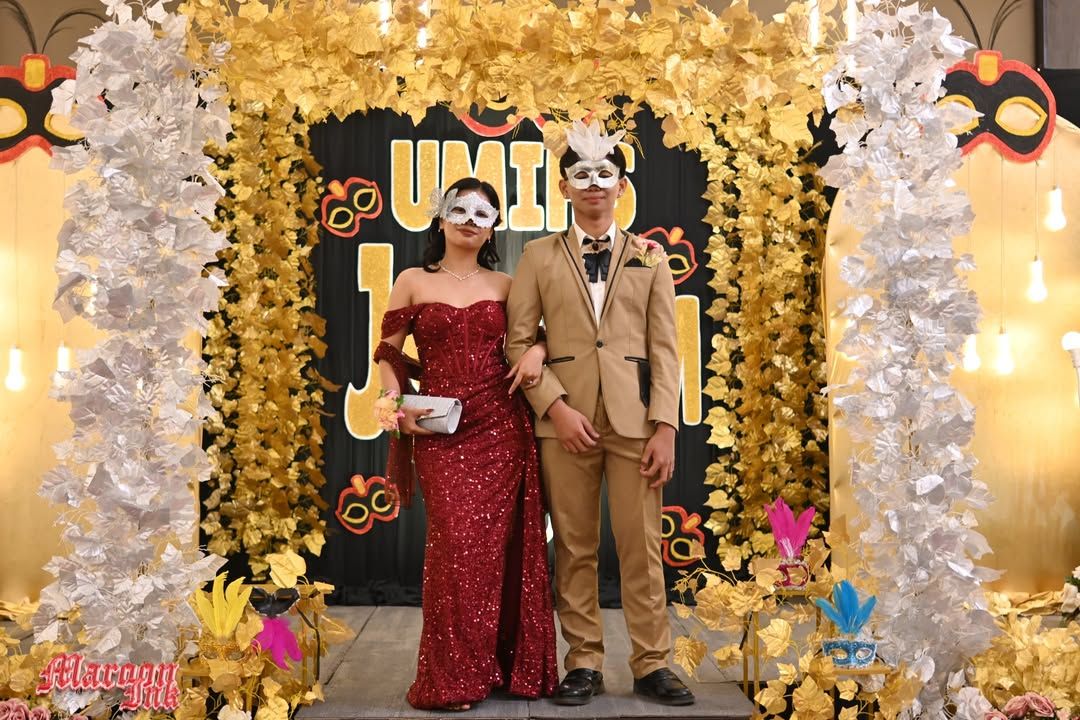 MASKS AND MEMORIES | Junior and Senior Promenade 2026 Shines at Apo View...