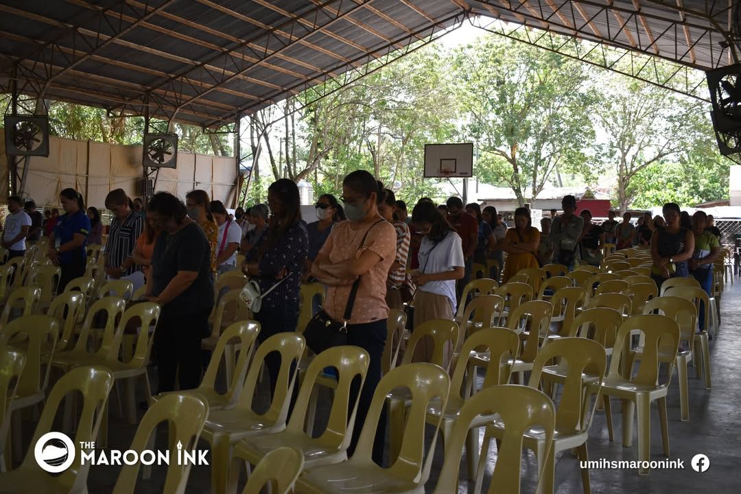 NEWS | Grade 10 and Grade 12 parents meet at the UM Ilang gymnasium on A...