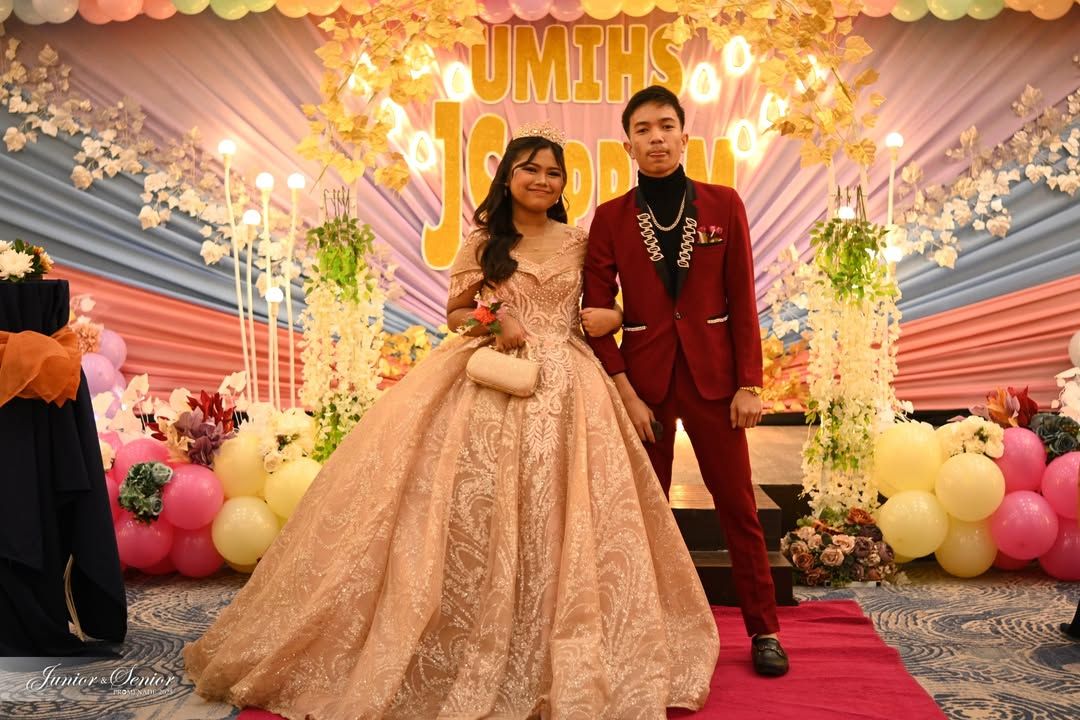 MAGIC UNFOLDS | UMIHS Junior and Senior Promenade 2025 Shines at Apo Vie...