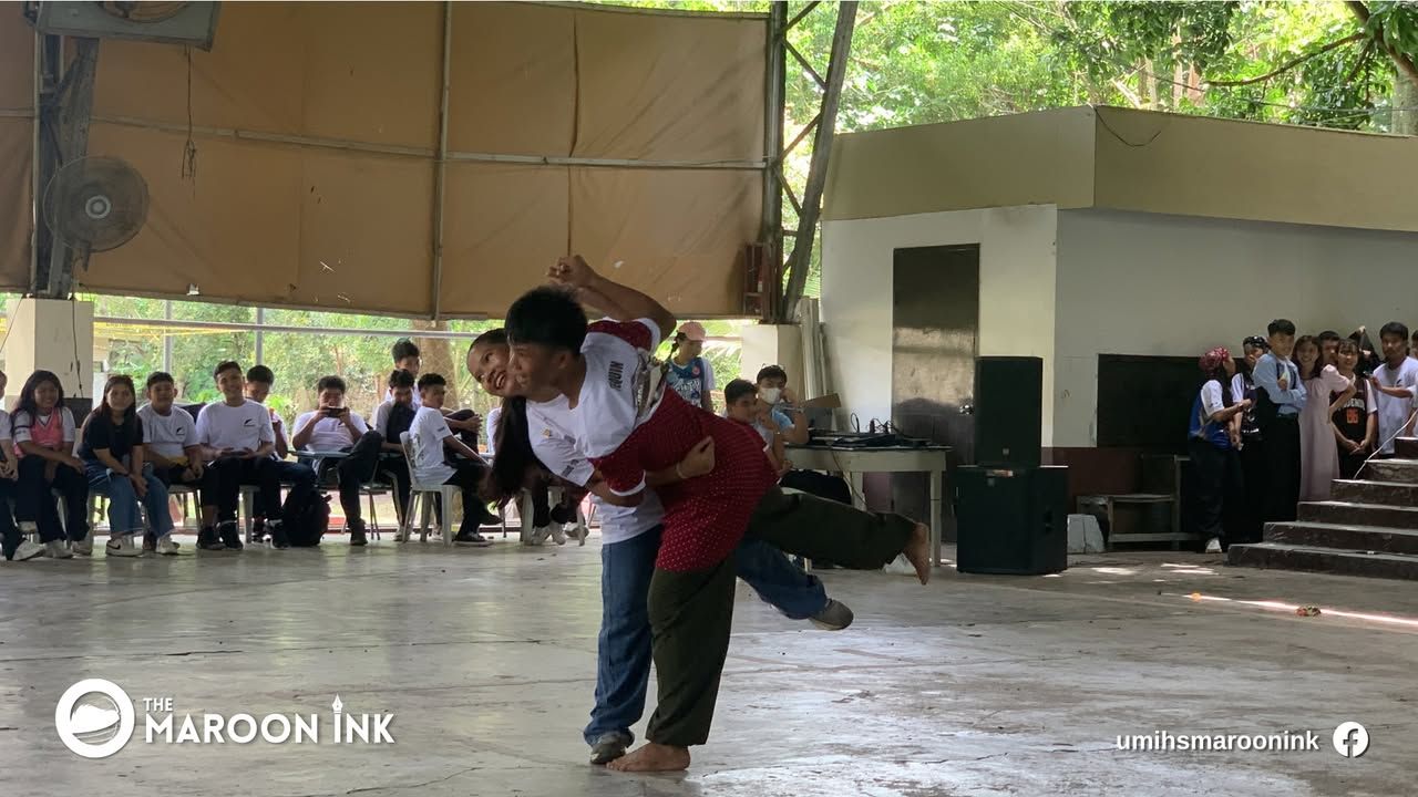 PINOY-BROADWAY RHYTHM | The bedazzling convocation of UMIHS Grade 10 stu...