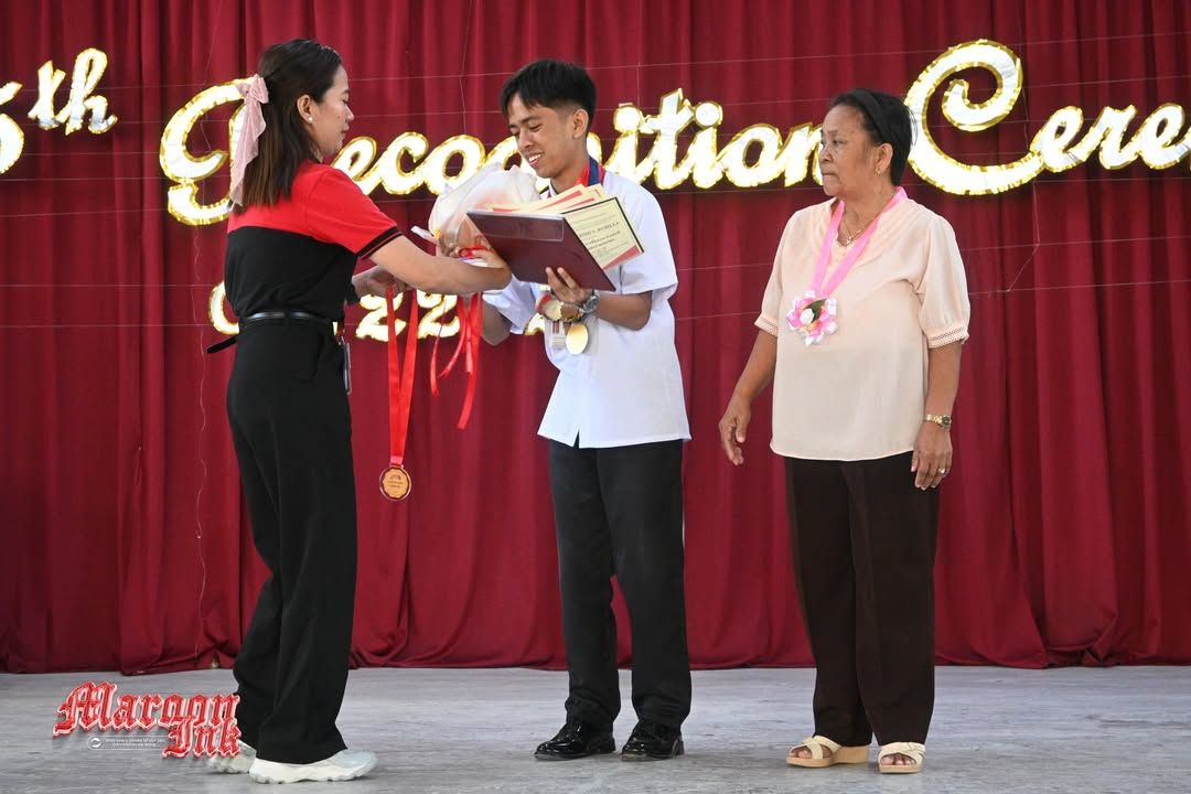 IN PHOTOS | UM Ilang High School proudly recognizes the outstanding achi...