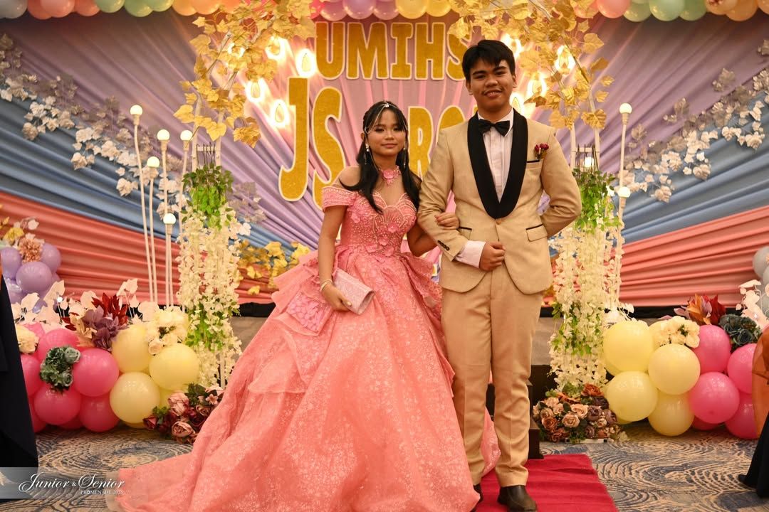 MAGIC UNFOLDS | UMIHS Junior and Senior Promenade 2025 Shines at Apo Vie...