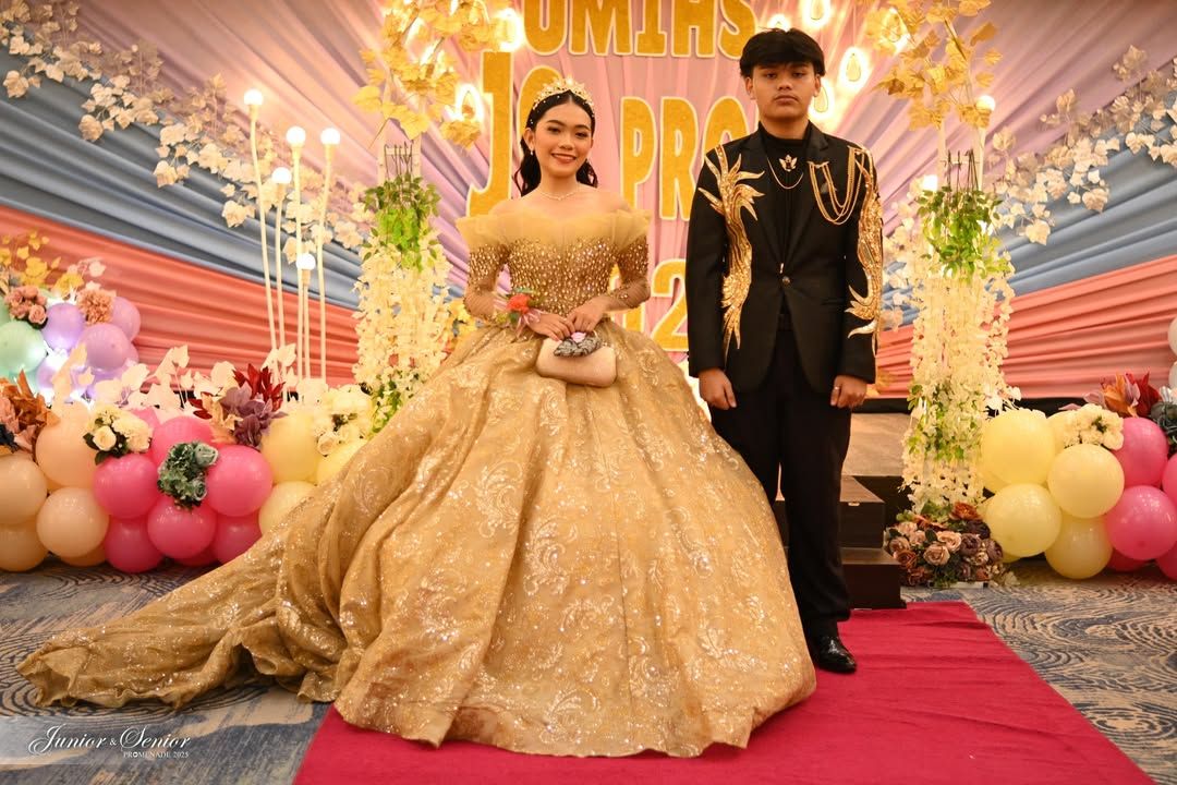 MAGIC UNFOLDS | UMIHS Junior and Senior Promenade 2025 Shines at Apo Vie...