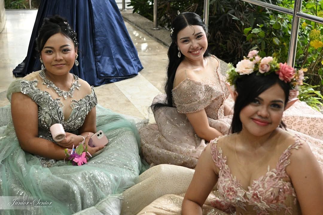 MAGIC UNFOLDS | UMIHS Junior and Senior Promenade 2025 Shines at Apo Vie...