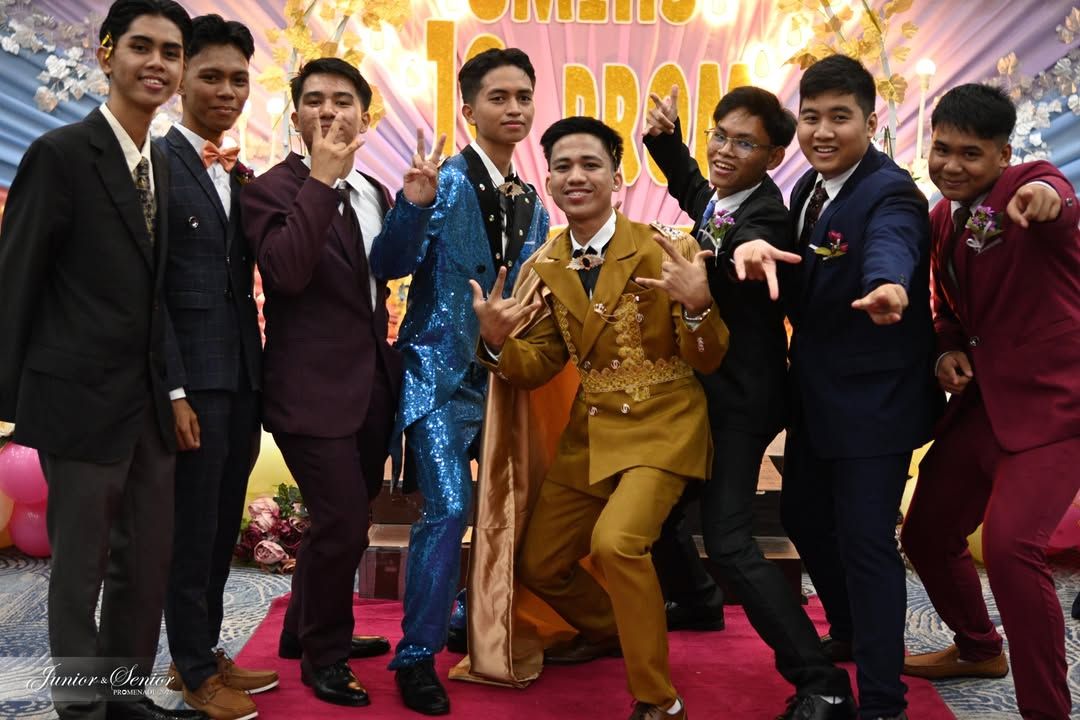 MAGIC UNFOLDS | UMIHS Junior and Senior Promenade 2025 Shines at Apo Vie...