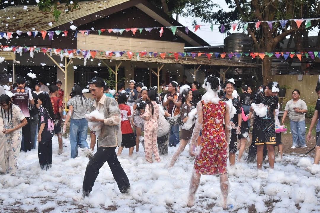 IN PHOTOS || Foam Party