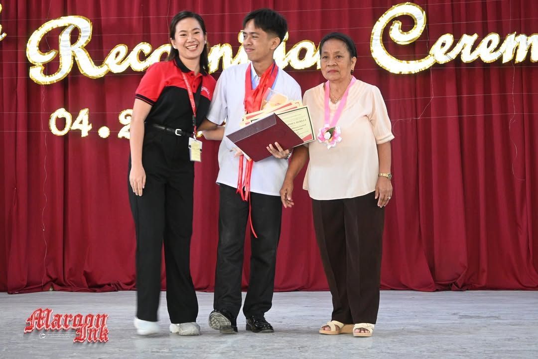 IN PHOTOS | UM Ilang High School proudly recognizes the outstanding achi...