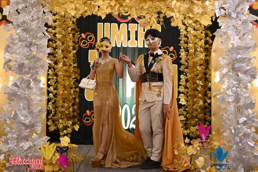 MASKS AND MEMORIES | Junior and Senior Promenade 2026 Shines at Apo View...