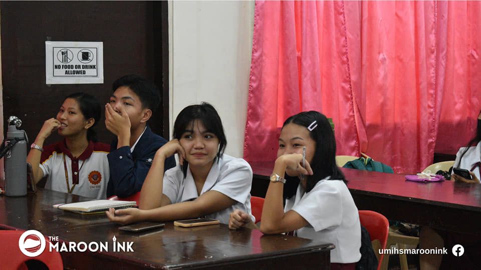 UMIHS NEWS | UMians compete in the poster making and quiz bee competitio...