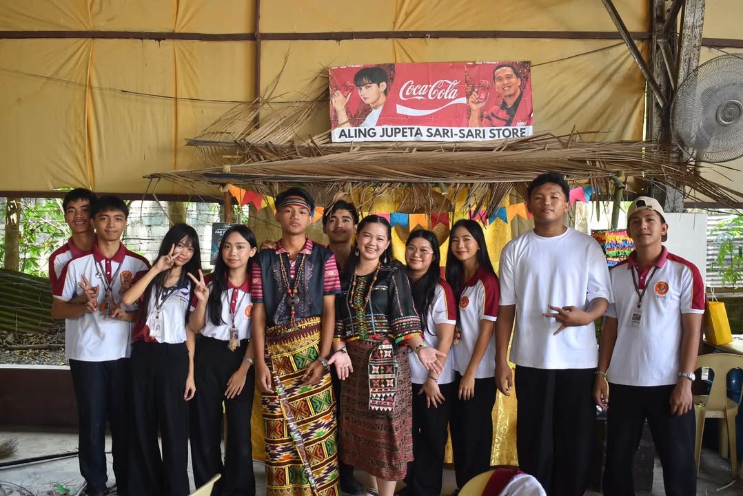 IN PHOTOS ||