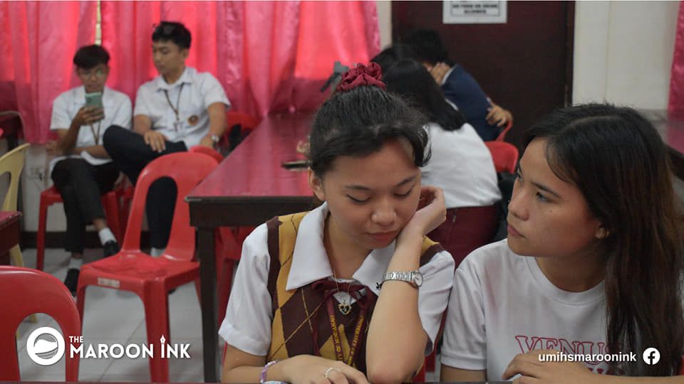 UMIHS NEWS | UMians compete in the poster making and quiz bee competitio...