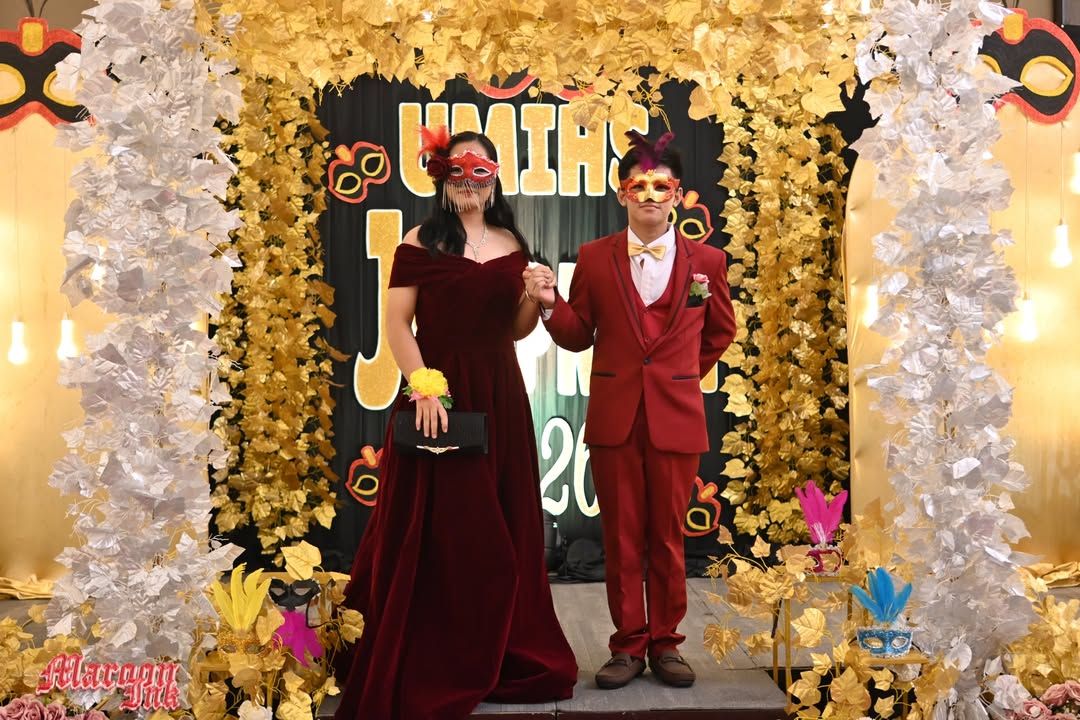 MASKS AND MEMORIES | Junior and Senior Promenade 2026 Shines at Apo View...