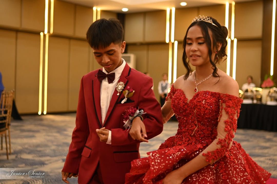 MAGIC UNFOLDS | UMIHS Junior and Senior Promenade 2025 Shines at Apo Vie...