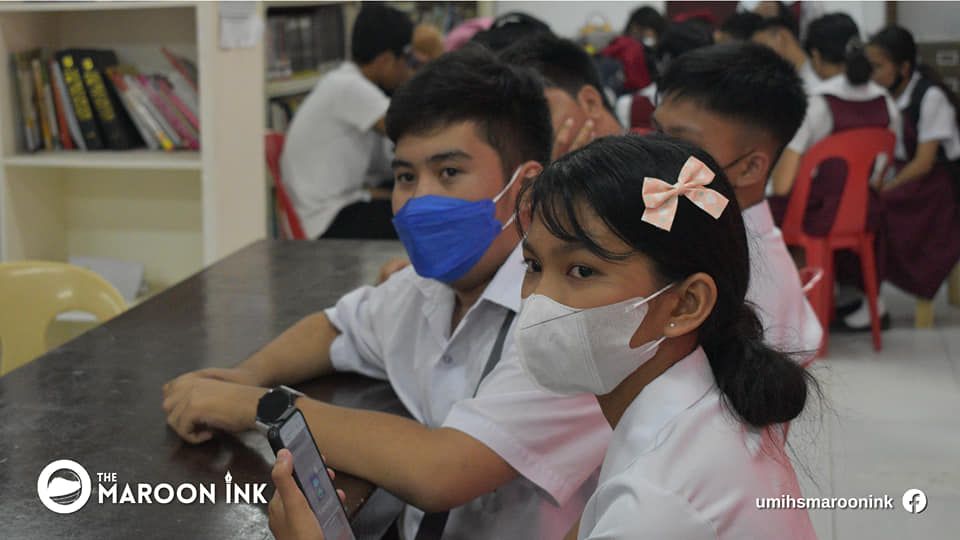 UMIHS NEWS | UMians compete in the poster making and quiz bee competitio...