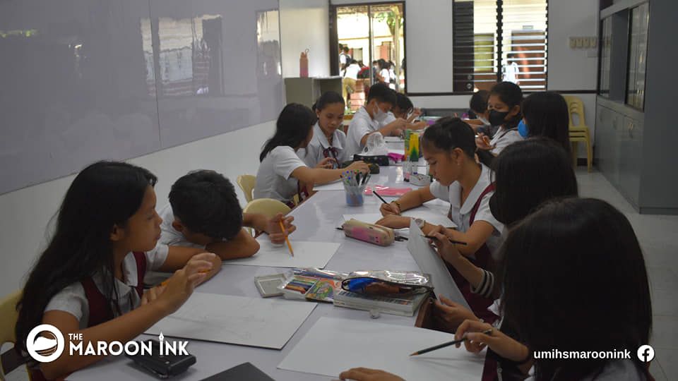 UMIHS NEWS | UMians compete in the poster making and quiz bee competitio...