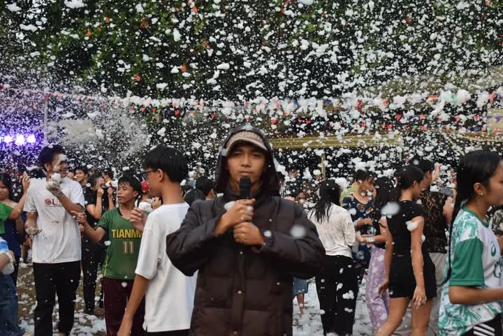IN PHOTOS || Foam Party