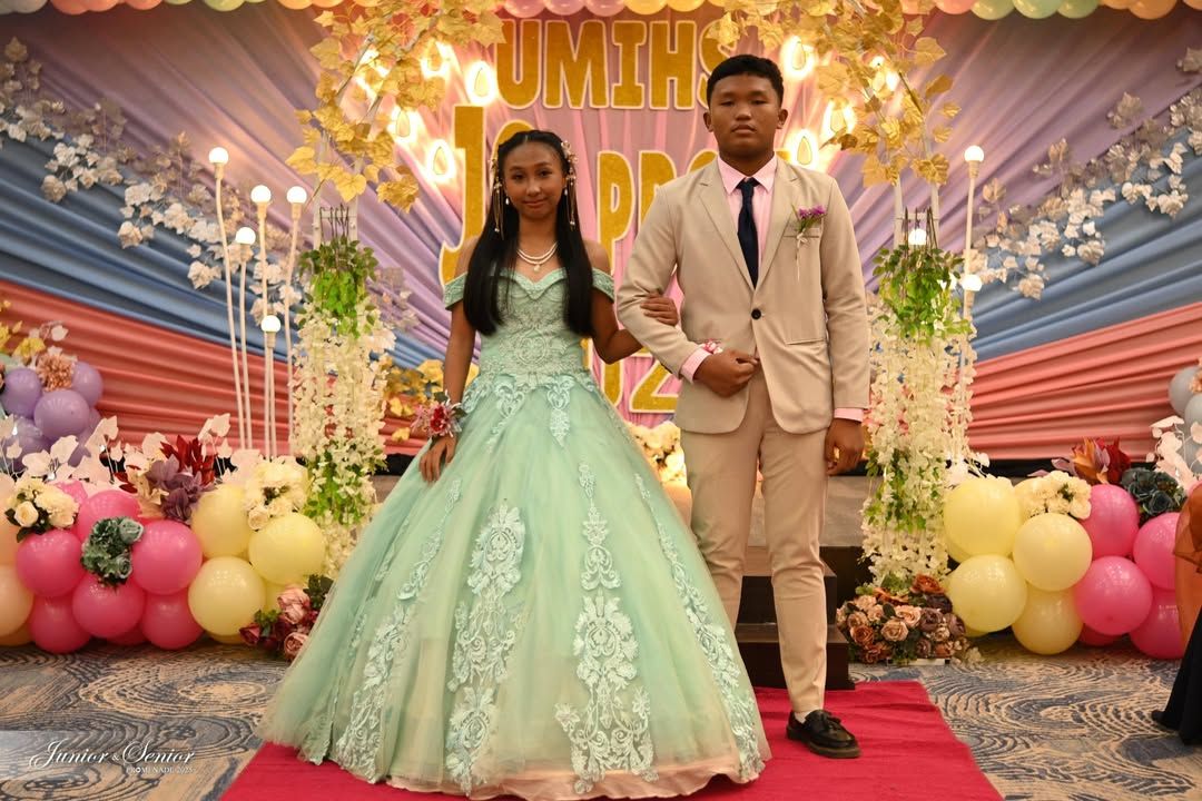 MAGIC UNFOLDS | UMIHS Junior and Senior Promenade 2025 Shines at Apo Vie...