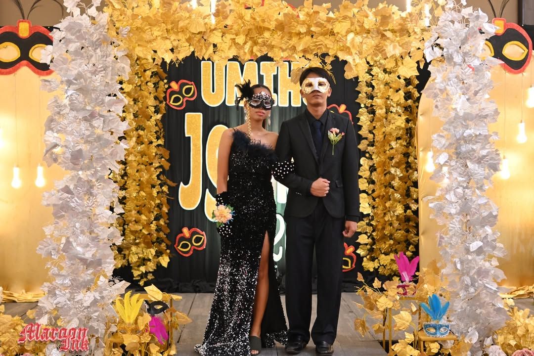 MASKS AND MEMORIES | Junior and Senior Promenade 2026 Shines at Apo View...