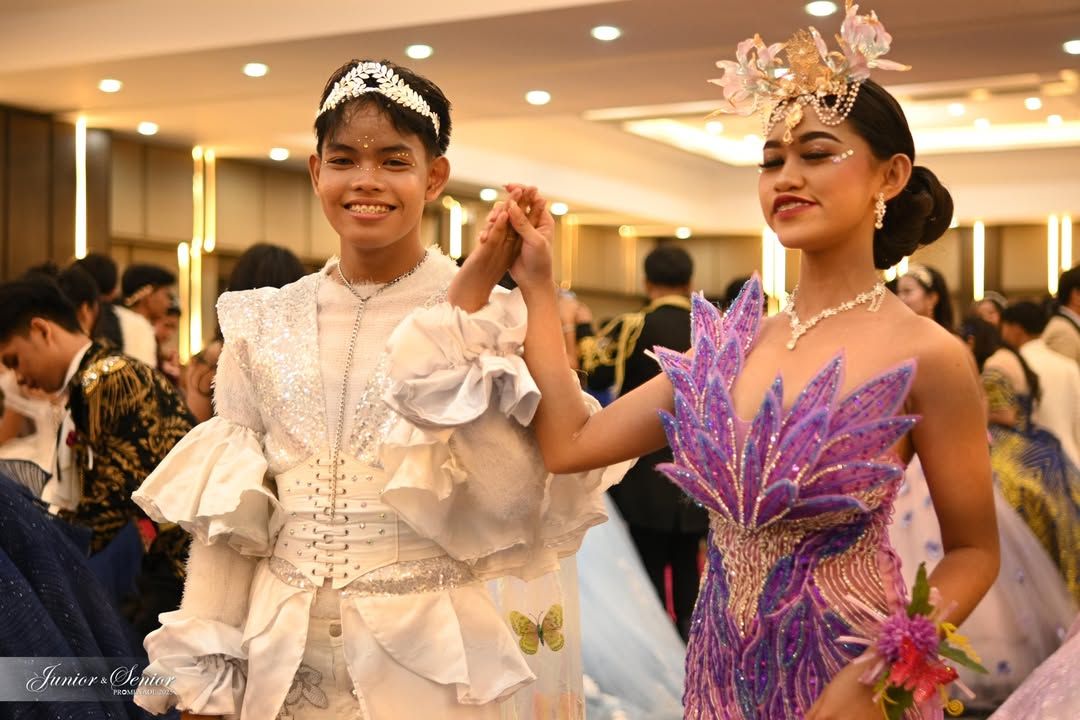 MAGIC UNFOLDS | UMIHS Junior and Senior Promenade 2025 Shines at Apo Vie...