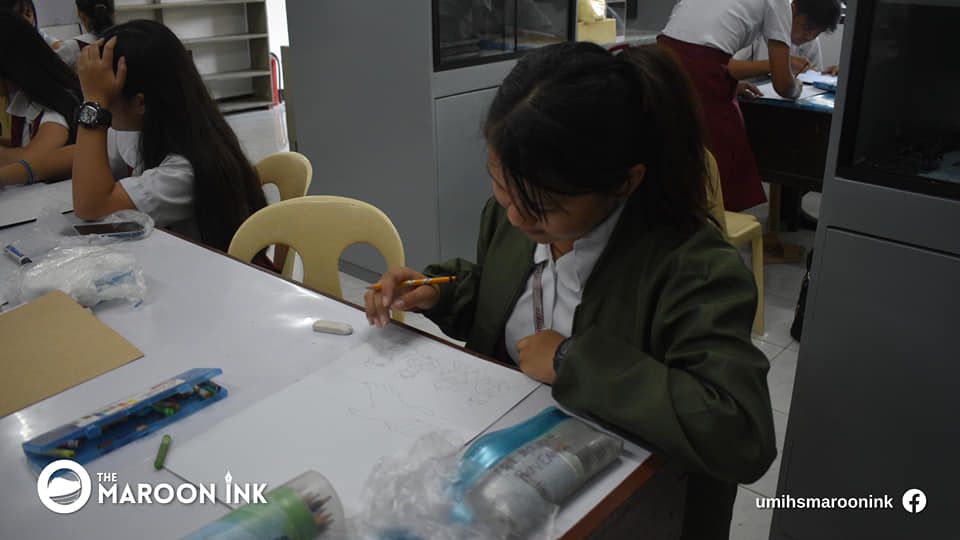 UMIHS NEWS | UMians compete in the poster making and quiz bee competitio...