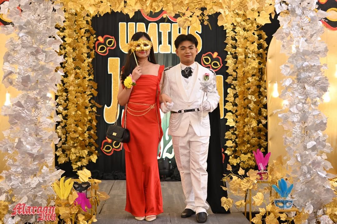 MASKS AND MEMORIES | Junior and Senior Promenade 2026 Shines at Apo View...
