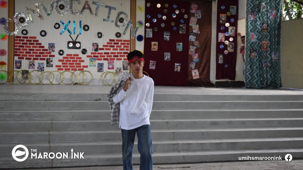 SHIP SAILS AT 90s | Grade 12 Students of UMIHS tied knots during this mo...