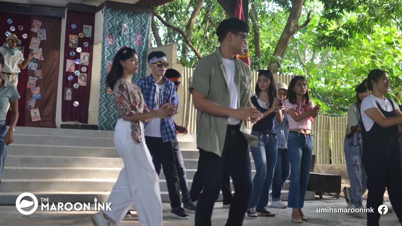 SHIP SAILS AT 90s | Grade 12 Students of UMIHS tied knots during this mo...