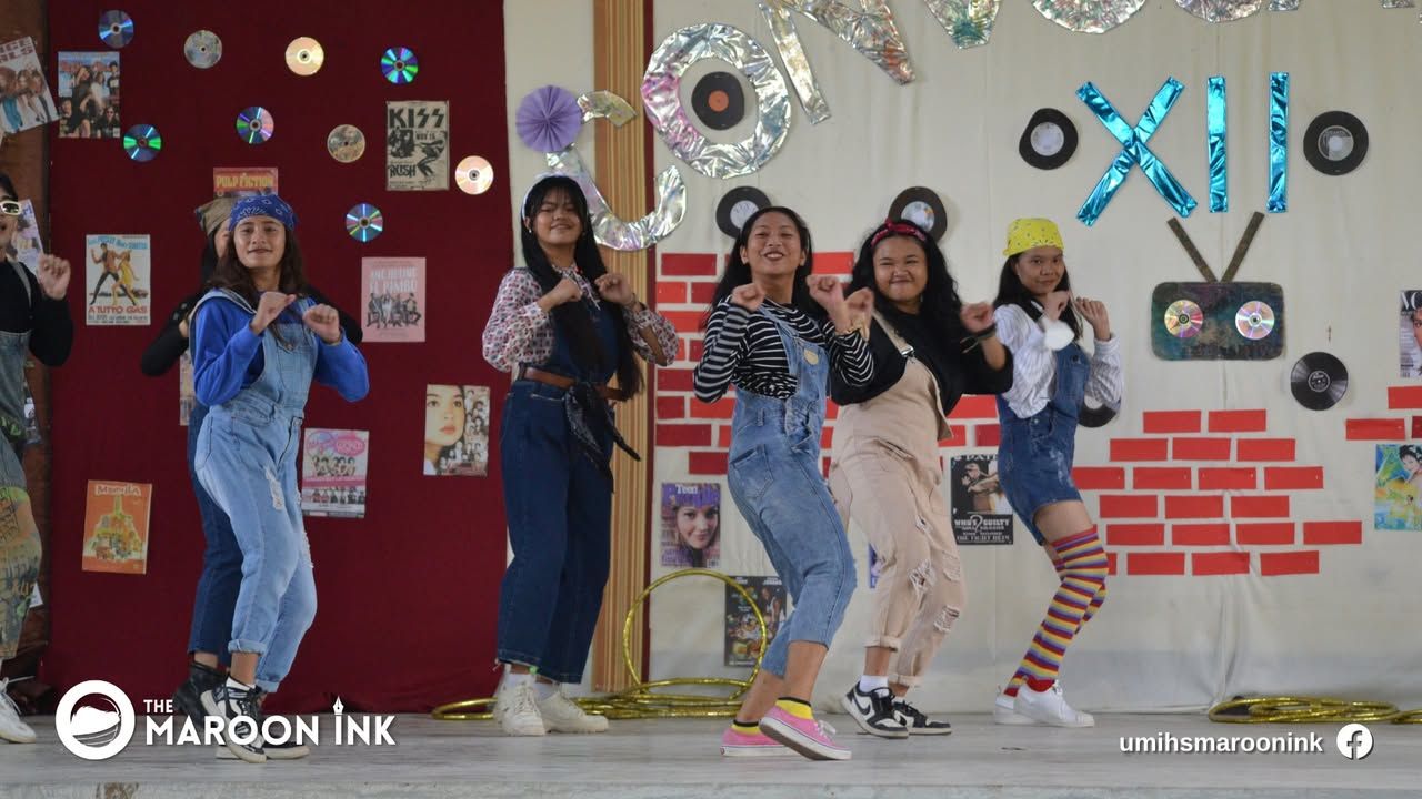 SHIP SAILS AT 90s | Grade 12 Students of UMIHS tied knots during this mo...