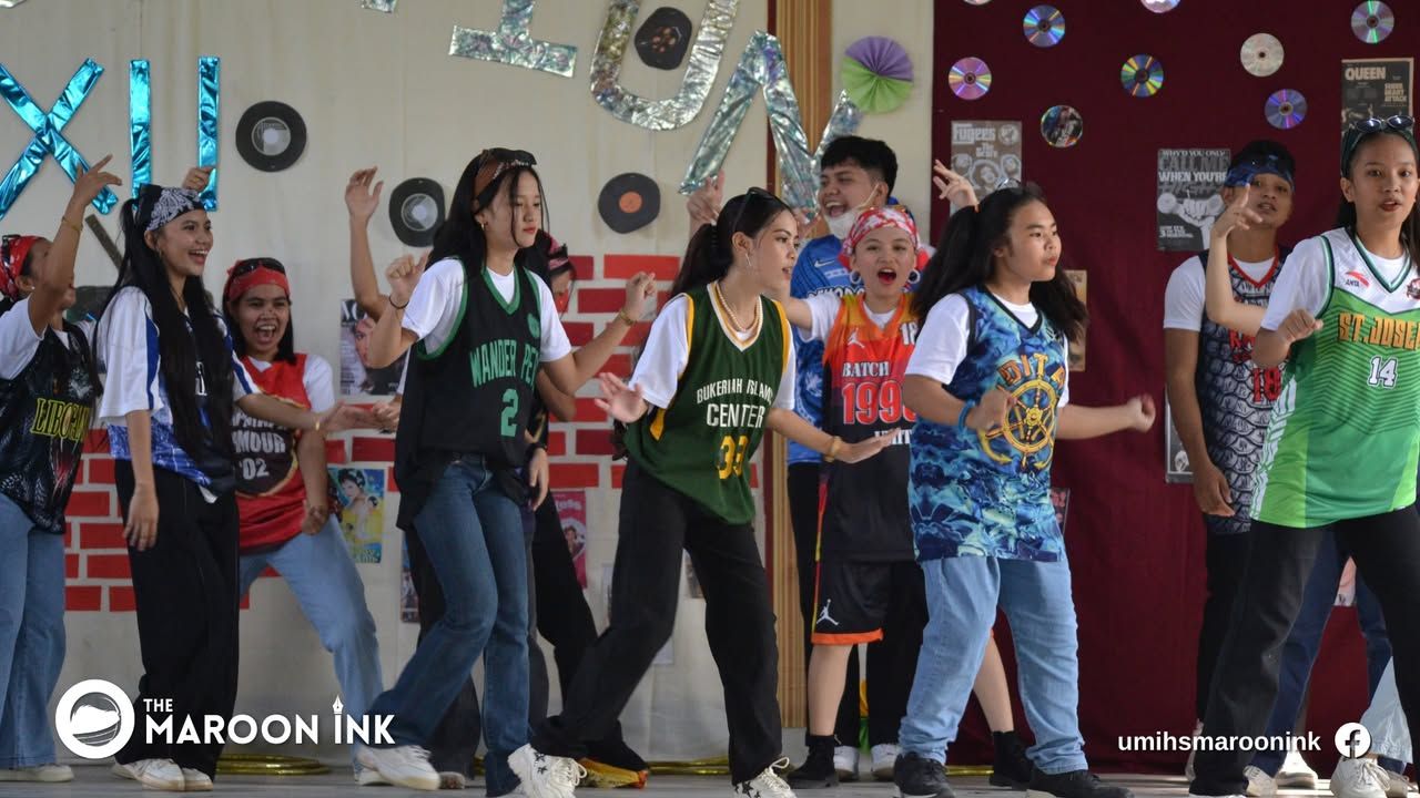 SHIP SAILS AT 90s | Grade 12 Students of UMIHS tied knots during this mo...