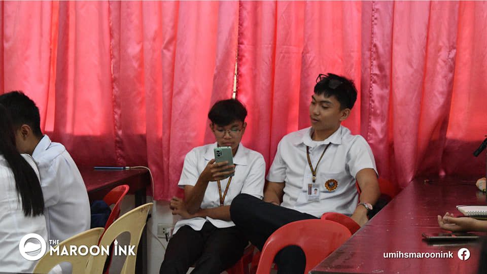 UMIHS NEWS | UMians compete in the poster making and quiz bee competitio...