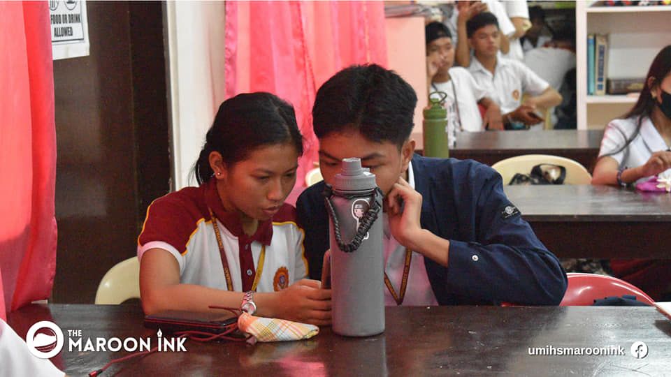 UMIHS NEWS | UMians compete in the poster making and quiz bee competitio...