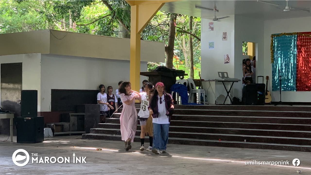 PINOY-BROADWAY RHYTHM | The bedazzling convocation of UMIHS Grade 10 stu...