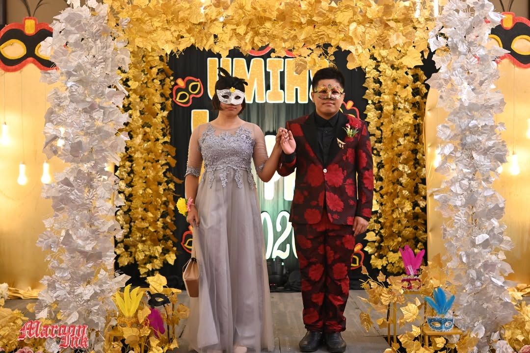 MASKS AND MEMORIES | Junior and Senior Promenade 2026 Shines at Apo View...